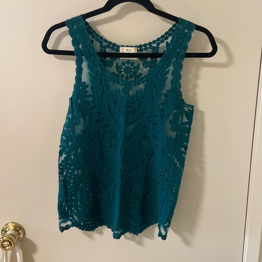 Urban Outfitters lace top size S